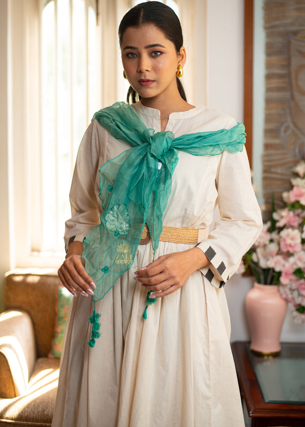 Verdant Leaf Appliqué Scarf (10701263798465)