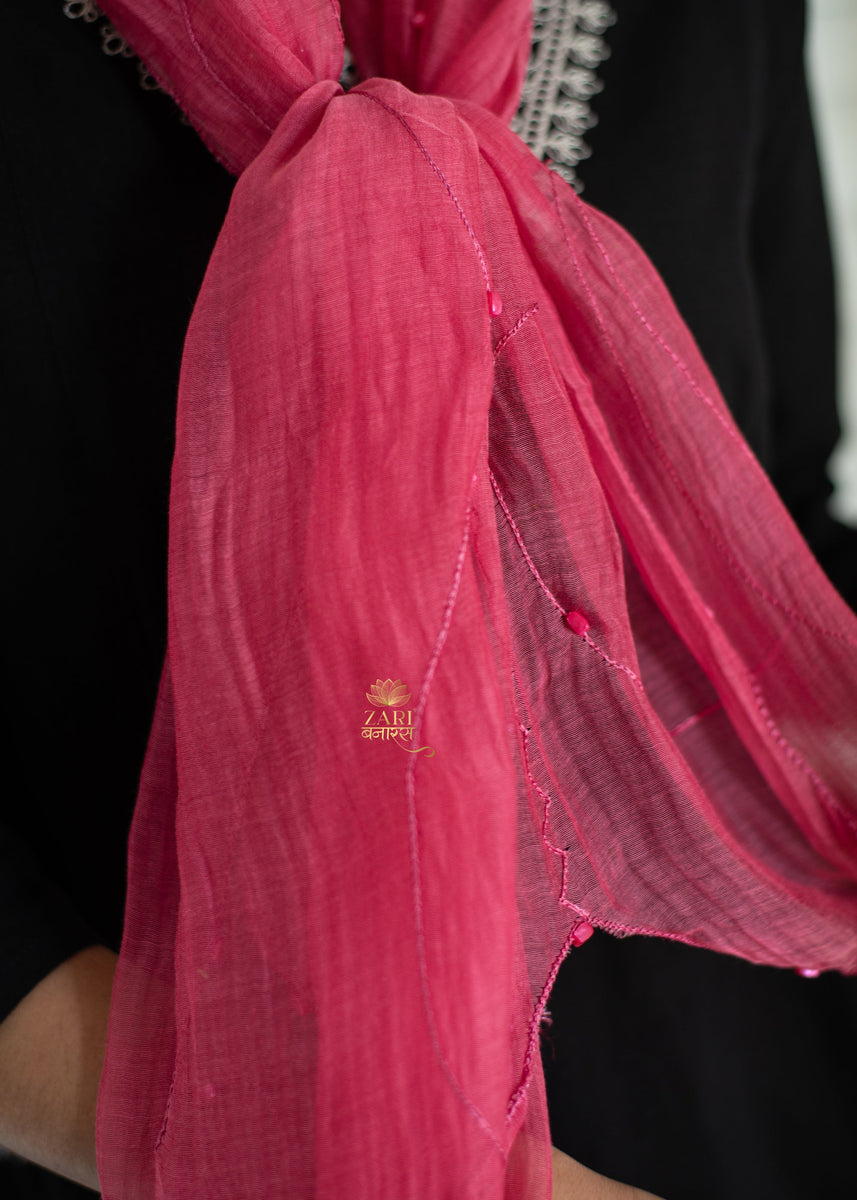 Raspberry Ripple Silk Scarf – Zari Banaras