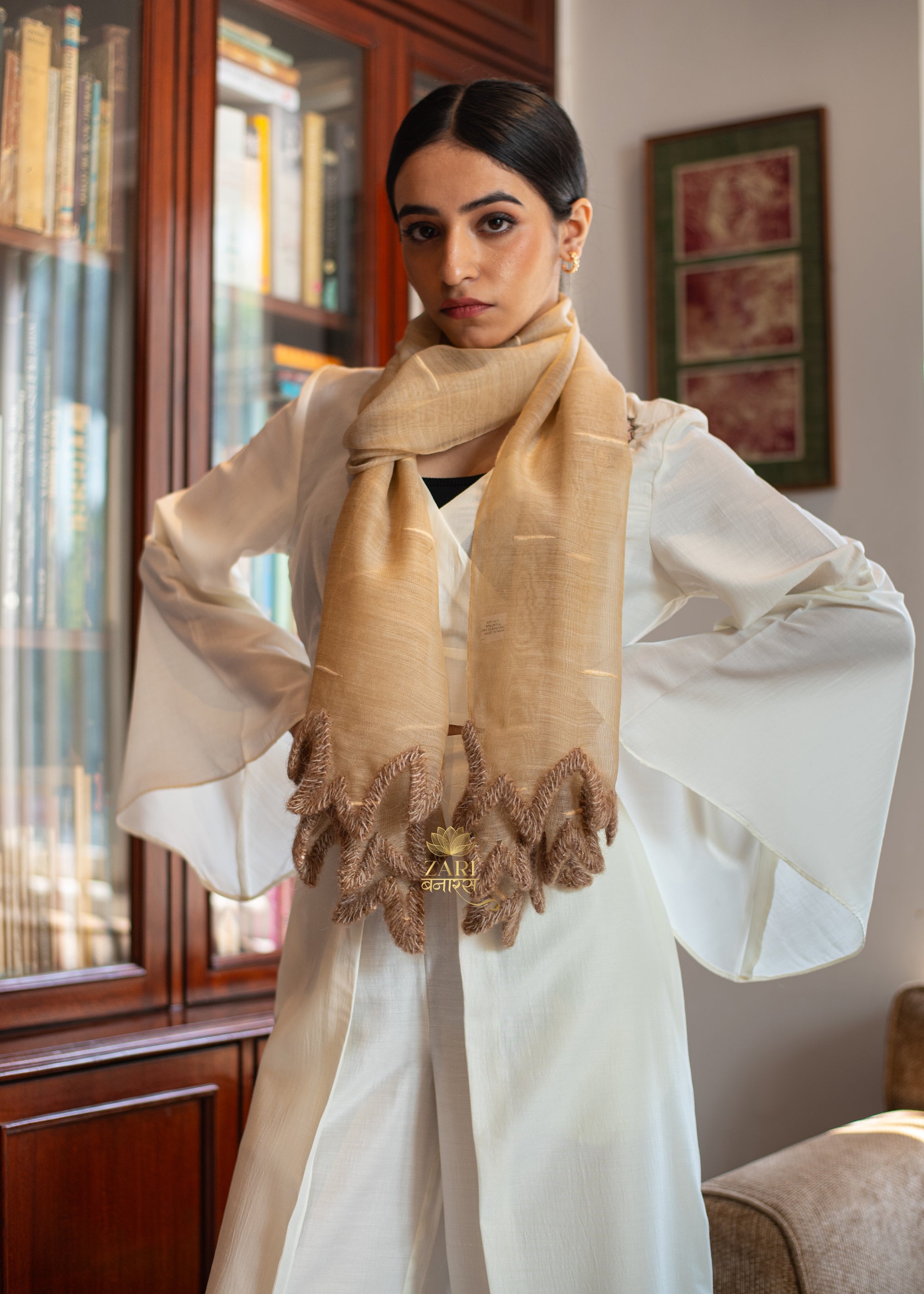 Earthen Beige Silk Scarf – Zari Banaras