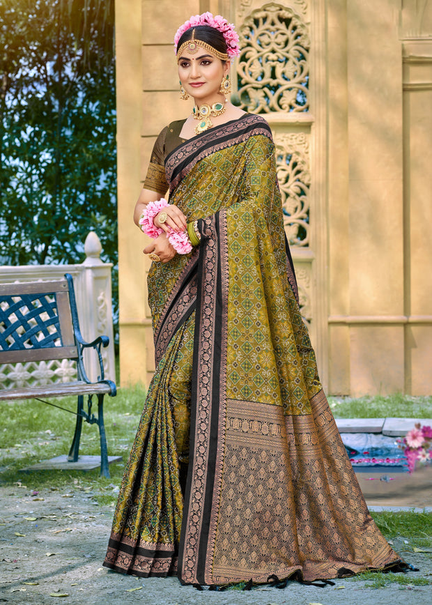 Mehndi Green Woven Banarasi Silk Saree