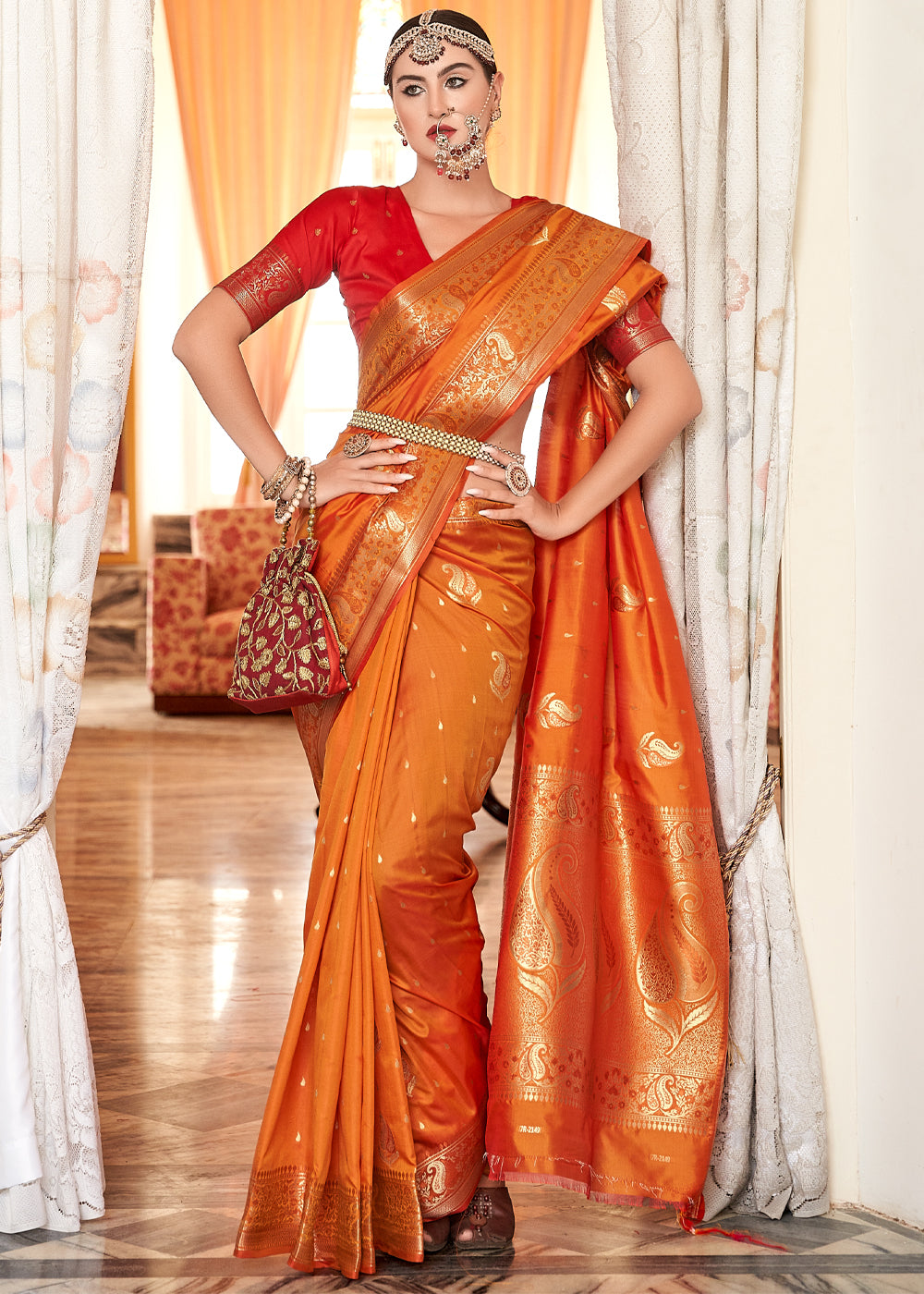 Rust Orange Hand Woven Kanjivaram Silk Saree – zarikaariindia.com