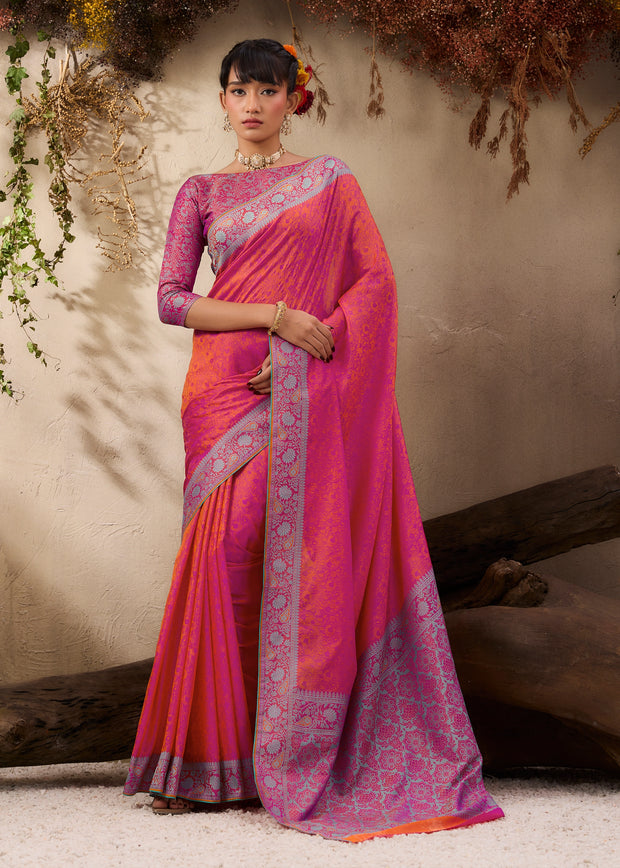 Fuchsia pink Kanjivaram silk saree with traditional Kanchipuram mulberry silk weaving