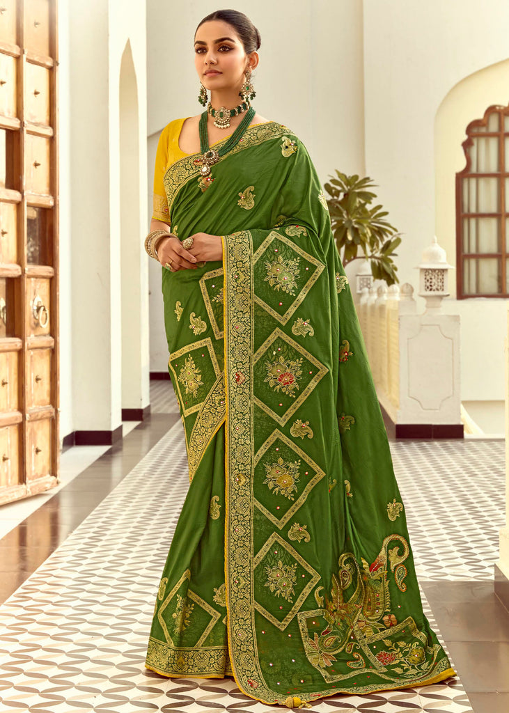 Piquant Green Woven Banarasi Designer Silk Saree With Contrast Blouse