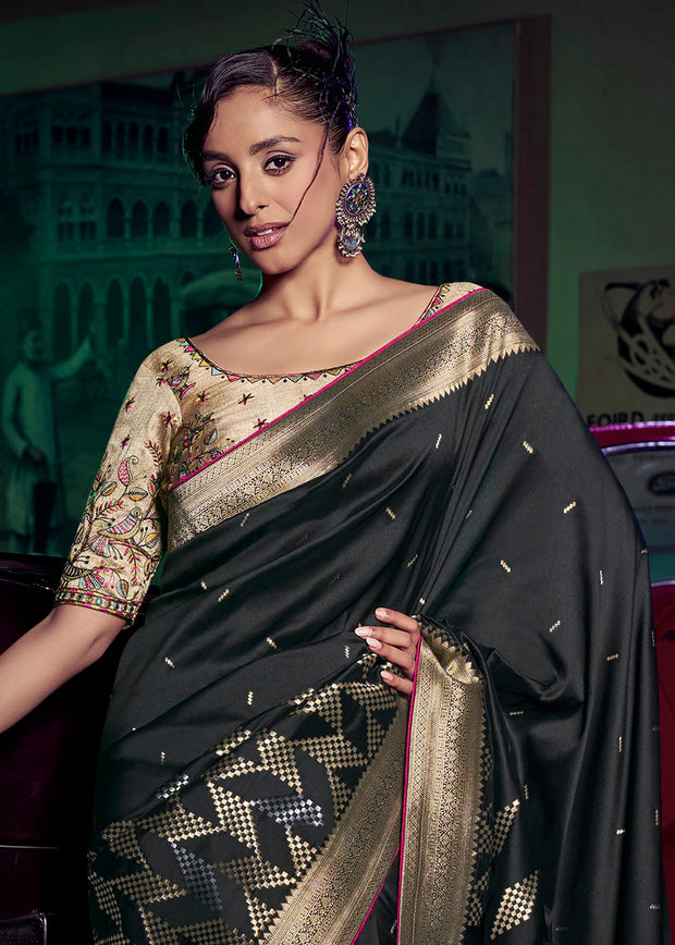 “Exclusive Offer” : Phantom Black Woven Banarasi Silk Saree With Embroidered Blouse