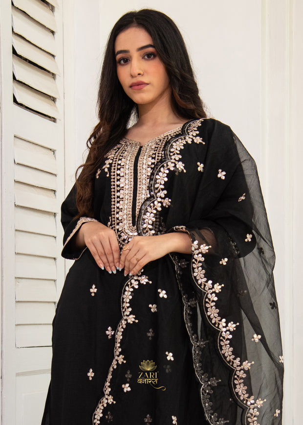 Onyx Bloom Filigree Black Suit Set (10702833418433)