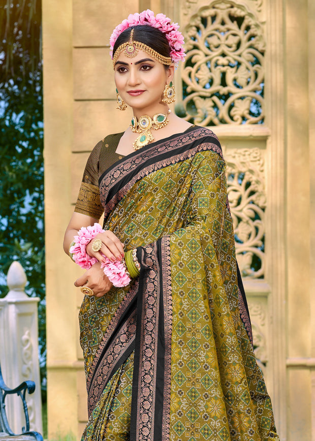 Mehndi Green Woven Banarasi Silk Saree