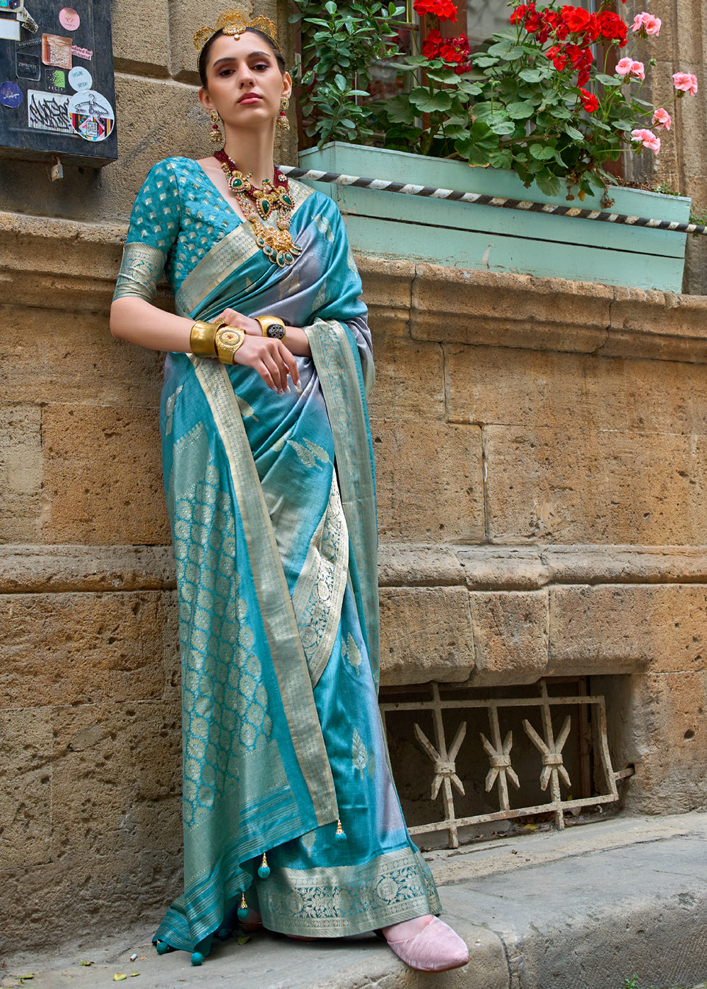 Royal Blue Color Kanjivaram Banarasi Silk Saree,brids Look Saree With  Weaving Work Saree With Blouse Stunning Look Bollywood Style Saree - Etsy | Silk  saree banarasi, Kanjivaram sarees silk, Blue silk saree