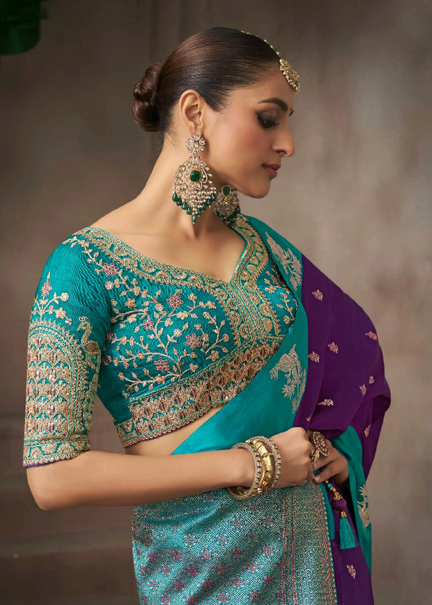 “Exclusive Offer” : Purple Woven Banarasi Satin Silk Saree