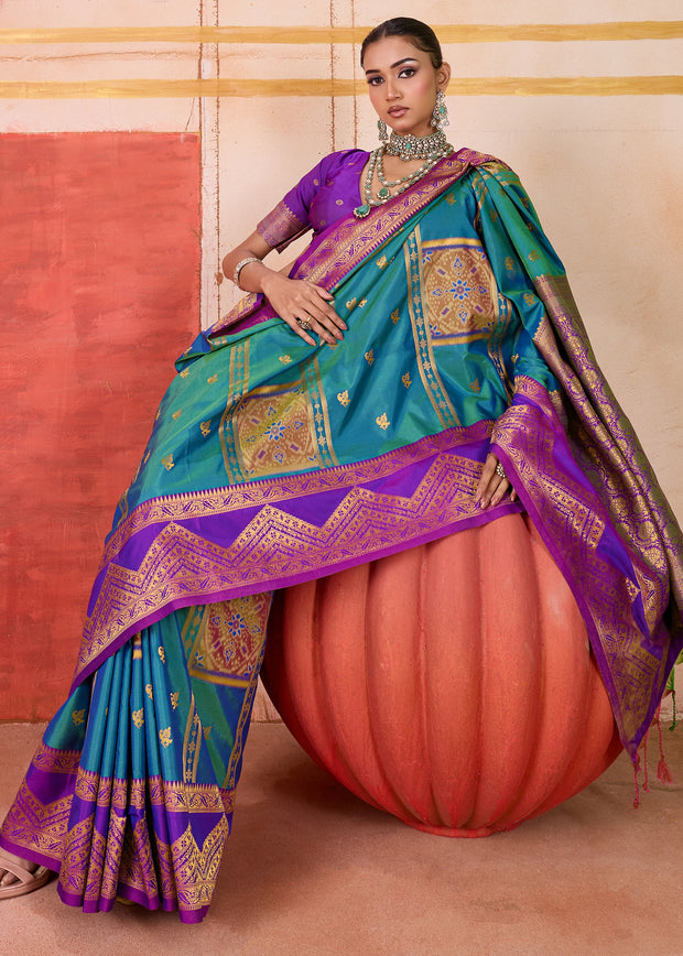 Tropical Green Dual Tone Bronze Zari Woven Banarasi Silk Saree