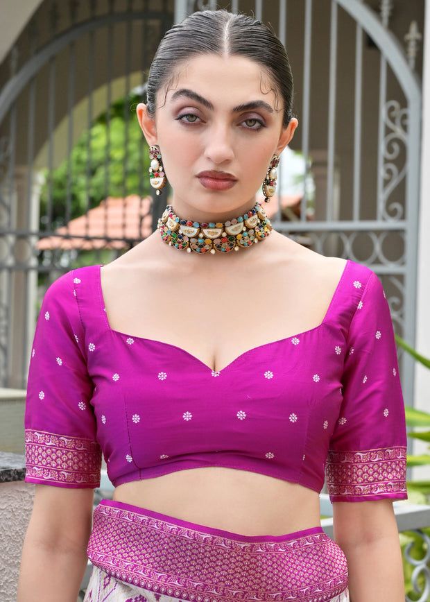 White & Magenta Woven Banarasi Patola Silk Saree