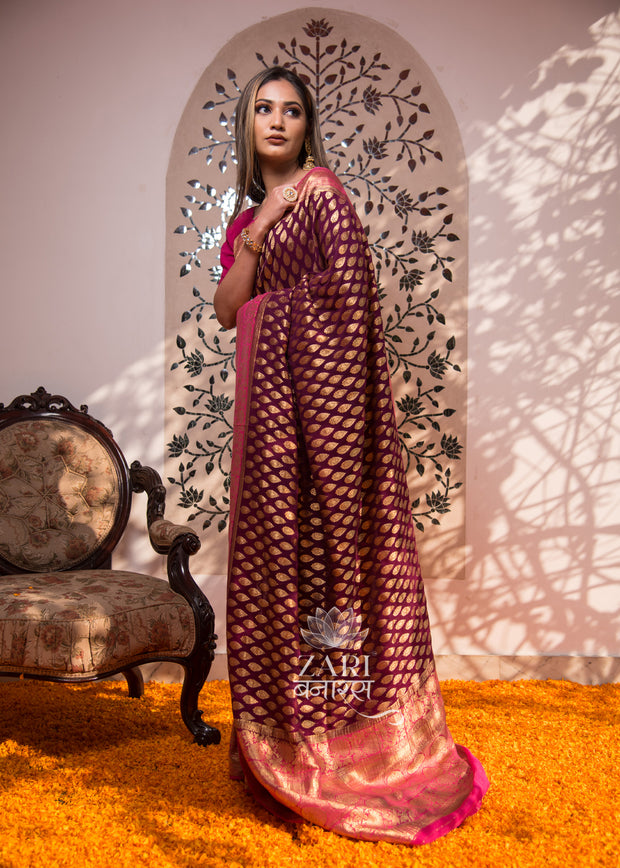 Aarti purple and pink Khaddi Georgette handloom Banarasi saree with zari motifs