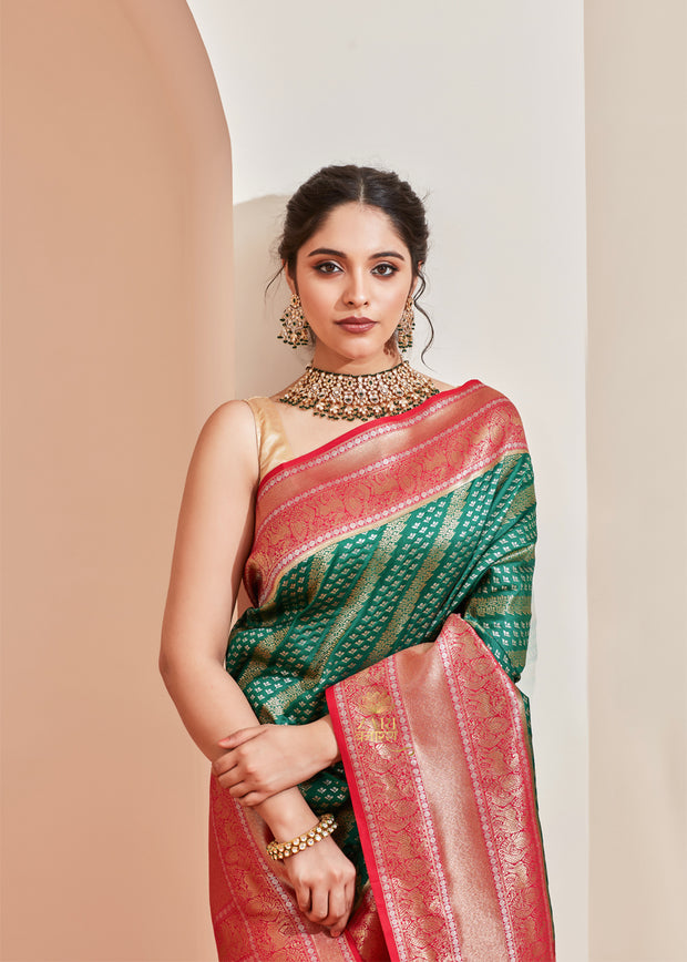 Devica (Pre-Order): Kanjivaram Saree with Diamond Twill in the Shades of Green and Pink (6894286241985)