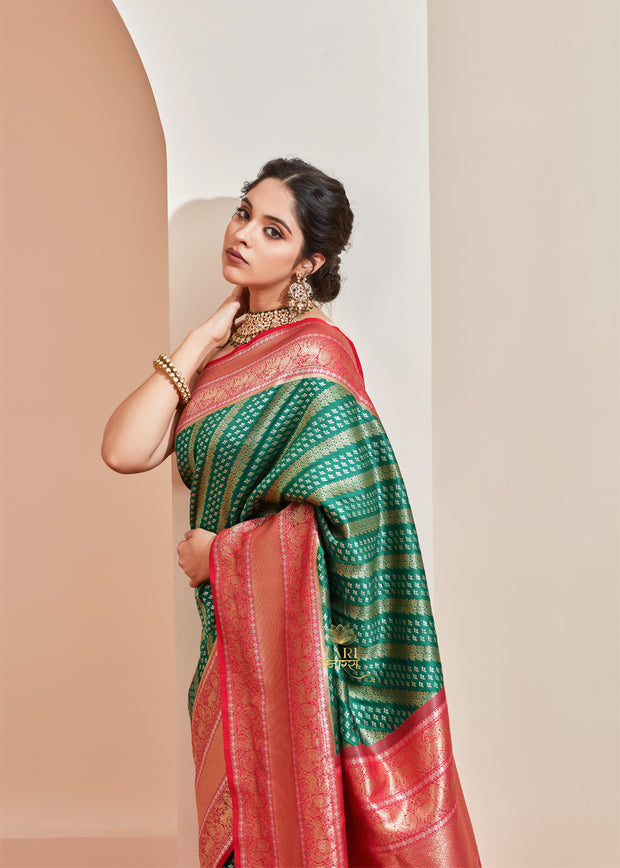 Devica (Pre-Order): Kanjivaram Saree with Diamond Twill in the Shades of Green and Pink (6894286241985)